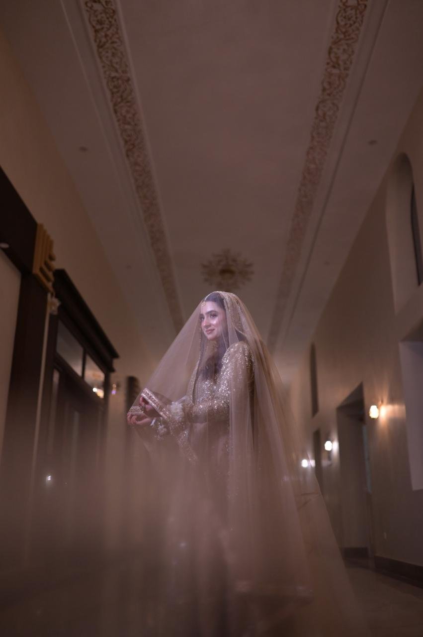 Ayesha in her bridal veil